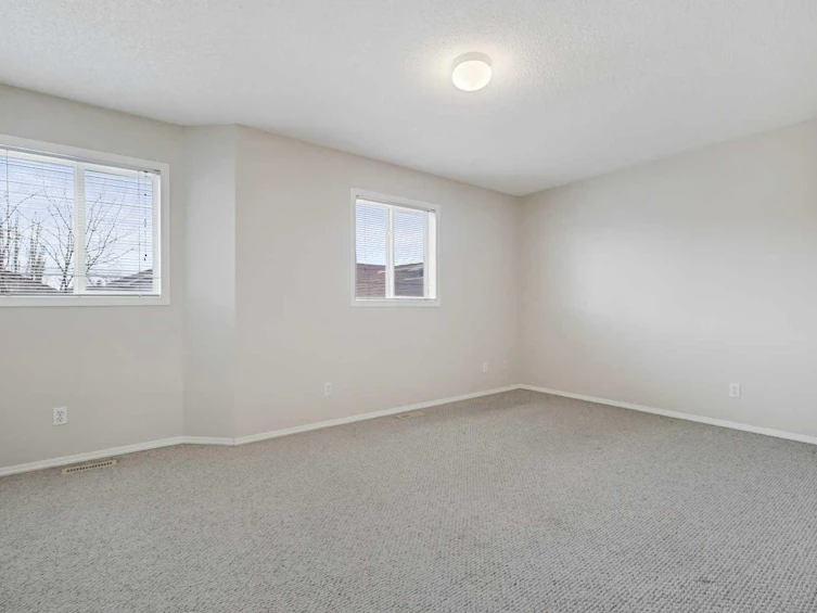 24 Douglas Glen Park SE, Calgary, AB, T2Z 3Z3 - 21