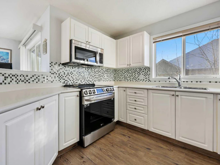 302-2000 Citadel Meadow Point NW, Calgary, AB, T3G 5N5 - 10