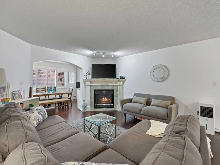 102-777 3 Avenue SW, Calgary, AB, T2P 0G8 - 10