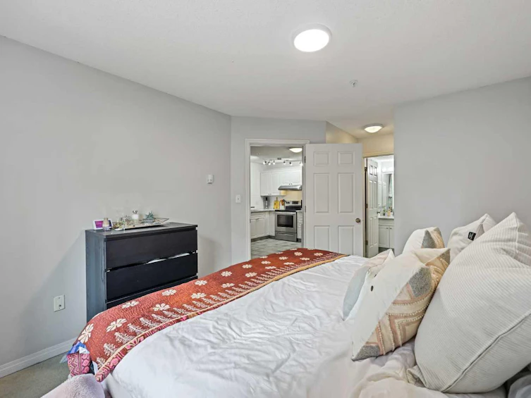 102-777 3 Avenue SW, Calgary, AB, T2P 0G8 - 19