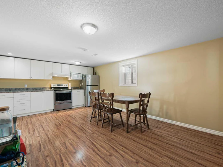 2548 Chicoutimi Drive NW, Calgary, AB, T2L 0W5 - 16