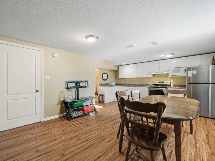 2548 Chicoutimi Drive NW, Calgary, AB, T2L 0W5 - 29