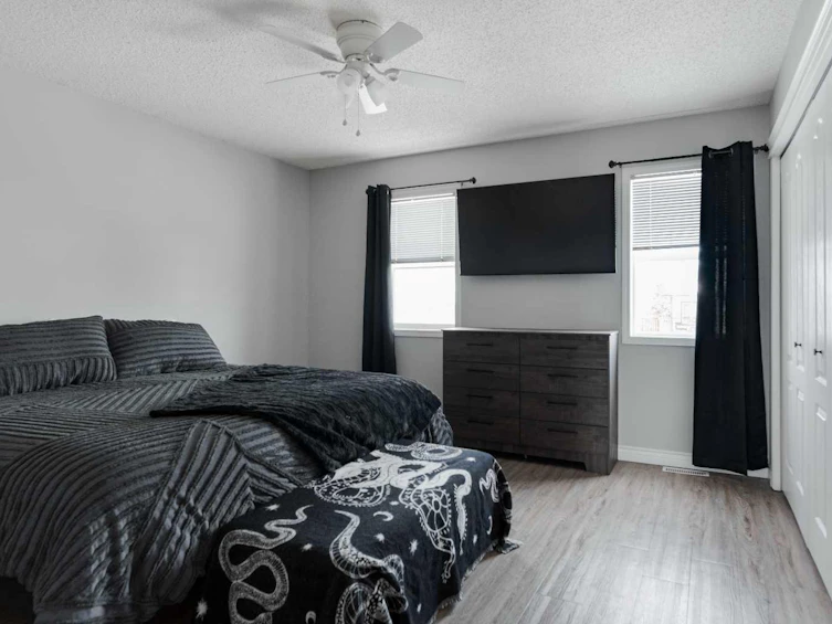 173 St. Laurent Way, Fort Mcmurray, AB, T9K 2K2 - 15