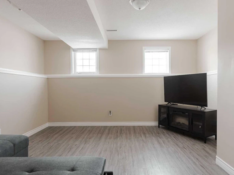 173 St. Laurent Way, Fort Mcmurray, AB, T9K 2K2 - 35