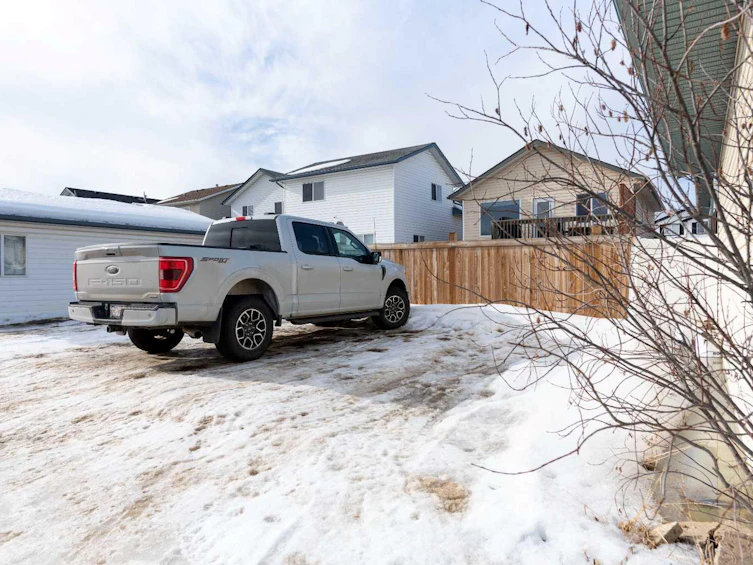 173 St. Laurent Way, Fort Mcmurray, AB, T9K 2K2 - 36