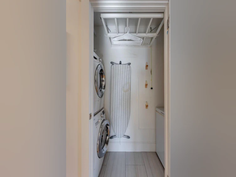 305-317 14 Avenue SW, Calgary, AB, T2R 0M4 - 34