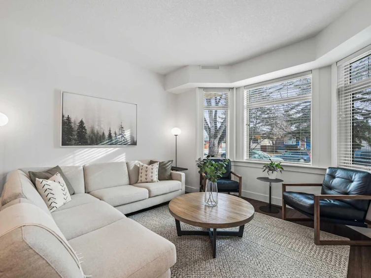 3419 2 Street NW, Calgary, AB, T2K 0Y1 - 5