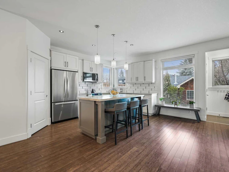 3419 2 Street NW, Calgary, AB, T2K 0Y1 - 13