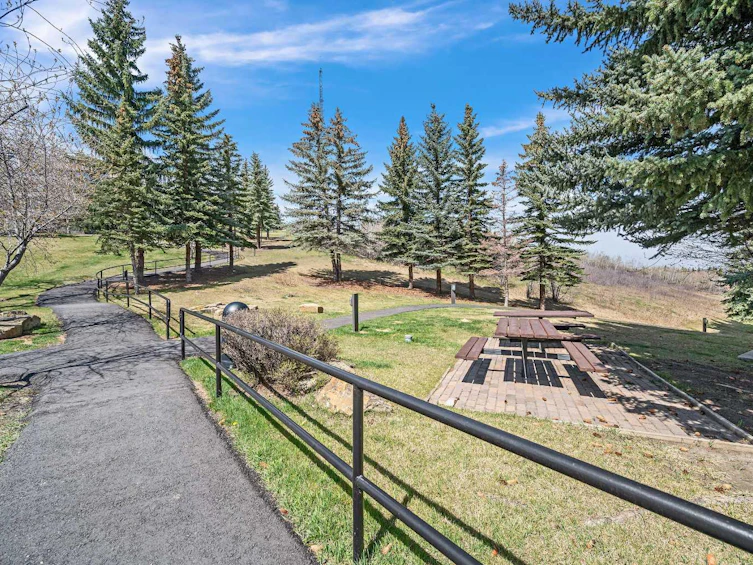 10-220 Village Terrace SW, Calgary, AB, T3H 2L4 - 31