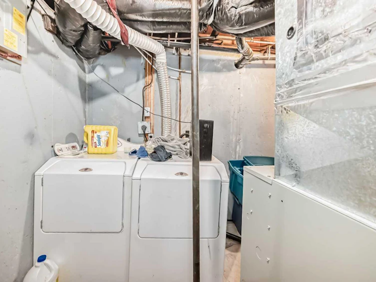 521 Regal Park NE, Calgary, AB, T2E 0S6 - 21