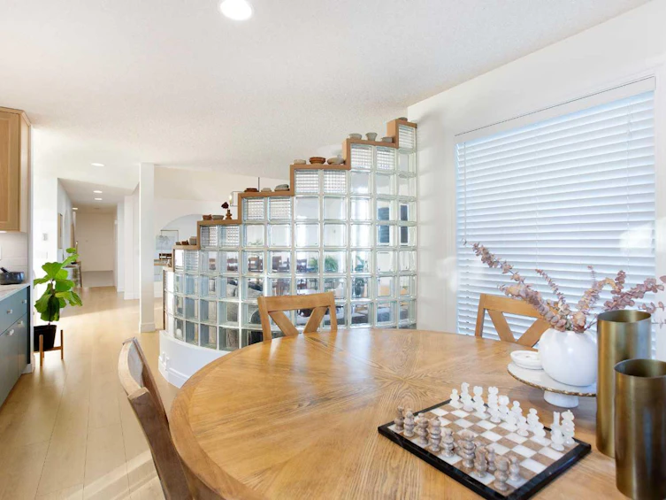 29 Shawnee Rise SW, Calgary, AB, T2Y 2R8 - 14