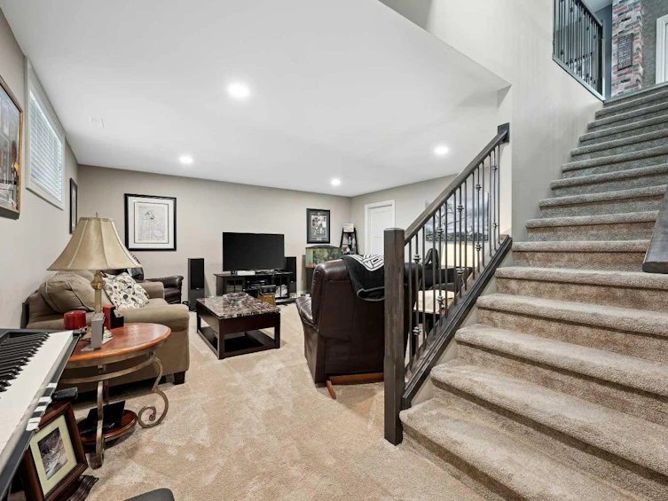 34 Kananaskis Court, Crowsnest Pass, AB, T0K 0M0 - 22