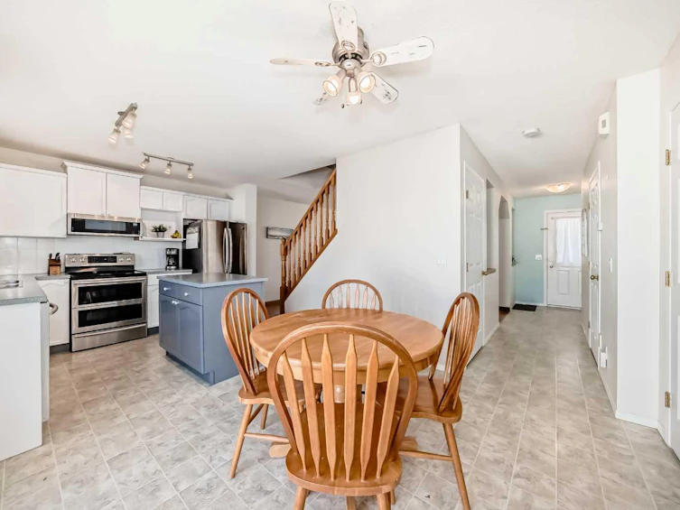 339 Copperfield Grove SE, Calgary, AB, T2Z 4L8 - 6