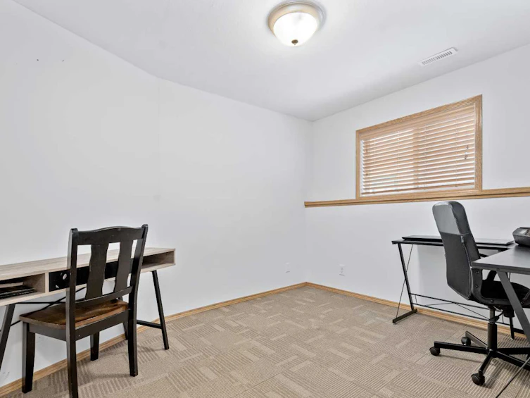 248 Deschner, Red Deer, AB, T4R 3C2 - 32