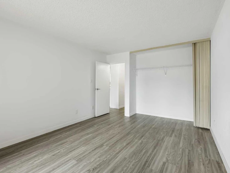 1007-221 6 Avenue SE, Calgary, AB, T2G 4Z9 - 22