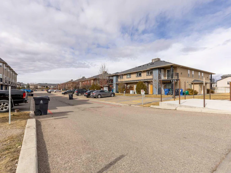 7-897 Mt Sundance Manor W, Lethbridge, AB, T1J 1X7 - 4