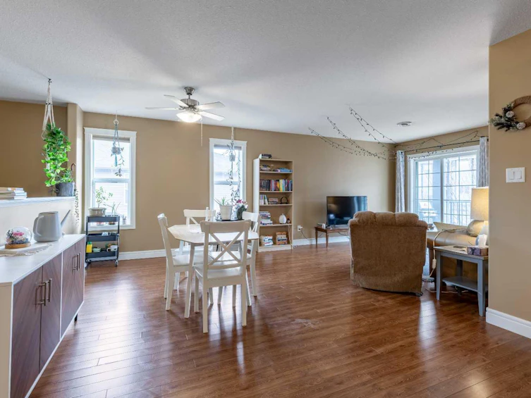 7-897 Mt Sundance Manor W, Lethbridge, AB, T1J 1X7 - 6