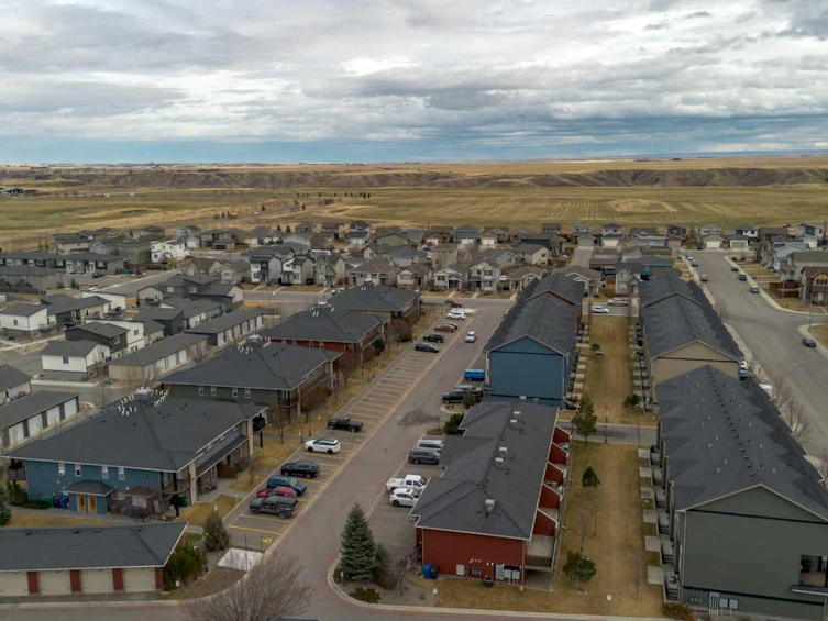 7-897 Mt Sundance Manor W, Lethbridge, AB, T1J 1X7 - 32