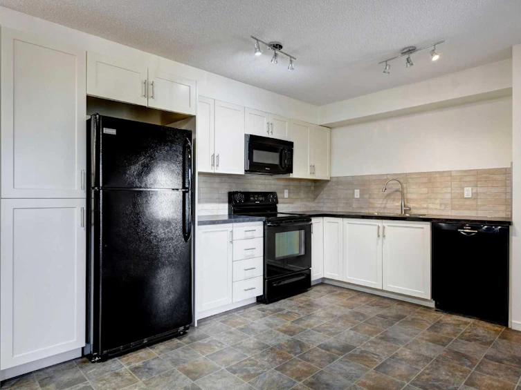 5308-279 Copperpond Common SE, Calgary, AB, T2Z 1J6 - 14