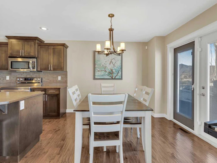 190 Viscount Drive, Red Deer, AB, T4R 0S2 - 11