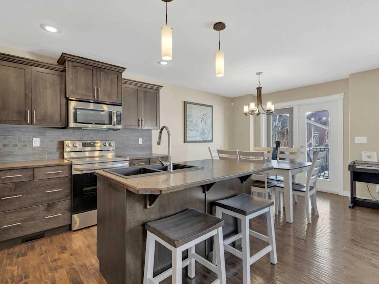 190 Viscount Drive, Red Deer, AB, T4R 0S2 - 14
