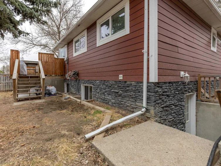 1706 22 Avenue, Coaldale, AB, T1M 1G2 - 44