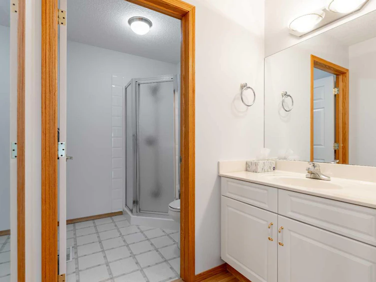 3019 48 Avenue S, Lethbridge, AB, T1K 7B3 - 19