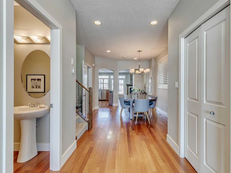 1732 50 Avenue SW, Calgary, AB, T2T 2W1 - 6