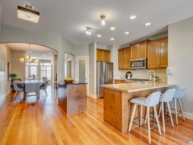 1732 50 Avenue SW, Calgary, AB, T2T 2W1 - 14