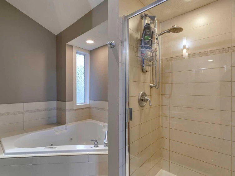 1732 50 Avenue SW, Calgary, AB, T2T 2W1 - 27