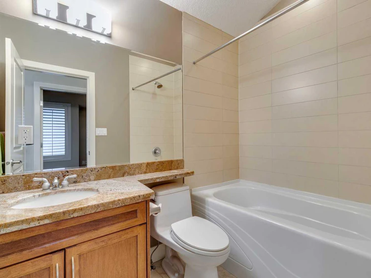 1732 50 Avenue SW, Calgary, AB, T2T 2W1 - 32