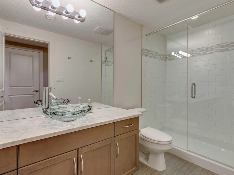 1732 50 Avenue SW, Calgary, AB, T2T 2W1 - 41