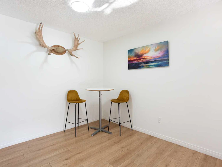 302-1320 12 Avenue SW, Calgary, AB, T2H 2J6 - 11