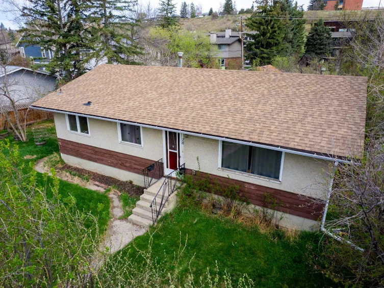 78 Mcrae Street, Okotoks, AB, T1S 1J6 - 2