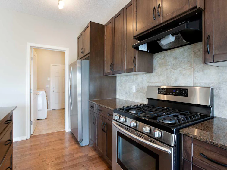 32 Drake Landing Hill, Okotoks, AB, T1S 0M8 - 7