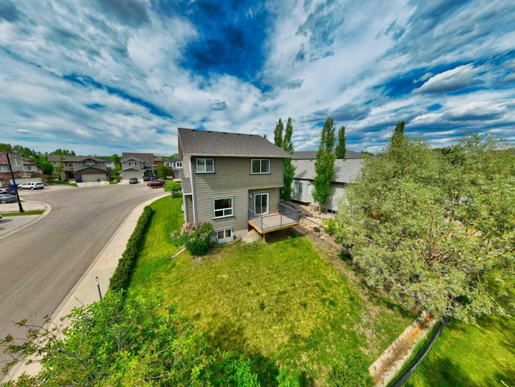 32 Drake Landing Hill, Okotoks, AB, T1S 0M8 - 35