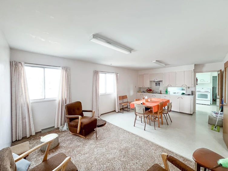 102 1 Avenue SE, Falher, AB, T0H 1M0 - 18