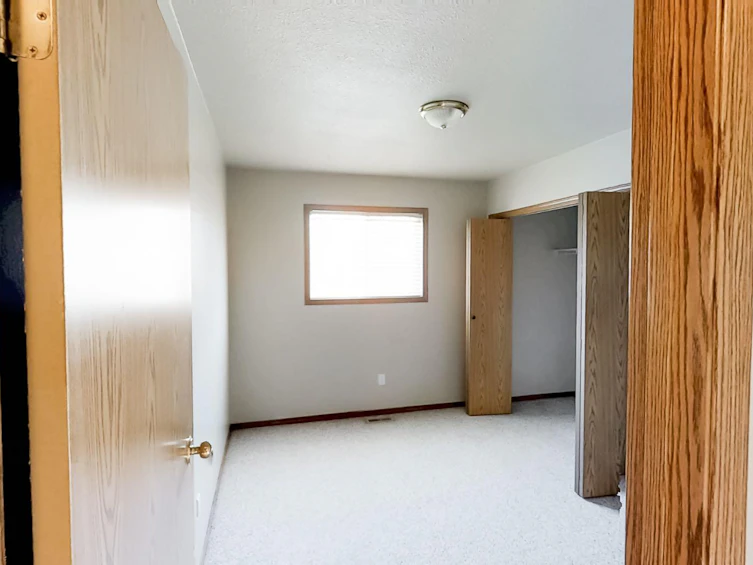 C-10029 105 Avenue, Grande Prairie, AB, T8V 1H2 - 6