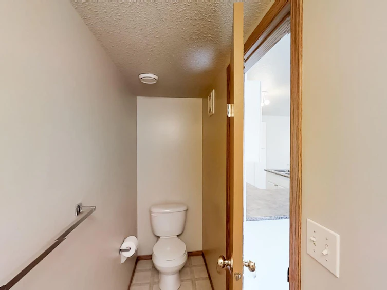 C-10029 105 Avenue, Grande Prairie, AB, T8V 1H2 - 14