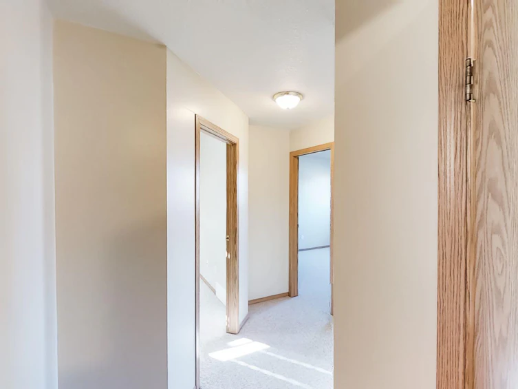 C-10029 105 Avenue, Grande Prairie, AB, T8V 1H2 - 12
