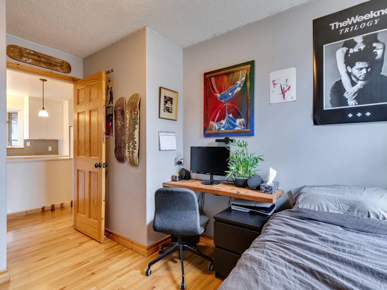 8111 34 Avenue NW, Calgary, AB, T3B 1P9 - 29