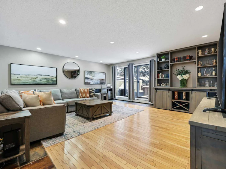 610-3130 66 Avenue SW, Calgary, AB, T3E 5K8 - 6