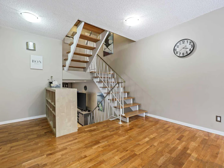 610-3130 66 Avenue SW, Calgary, AB, T3E 5K8 - 18