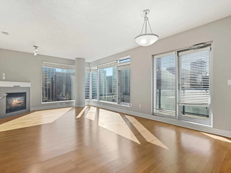 1607-910 5 Avenue SW, Calgary, AB, T2P 0C3 - 10