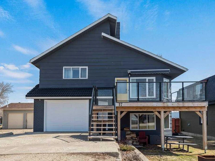 17 Jarvis Bay Drive, Jarvis Bay, AB, T4S 1R9