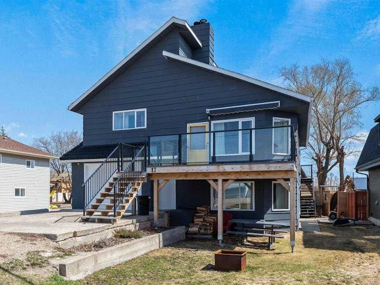 17 Jarvis Bay Drive, Jarvis Bay, AB, T4S 1R9 - 2