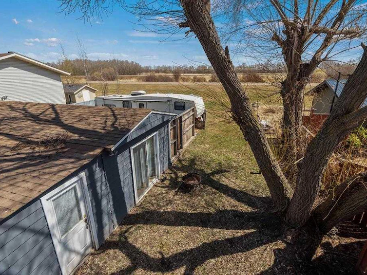 17 Jarvis Bay Drive, Jarvis Bay, AB, T4S 1R9 - 4