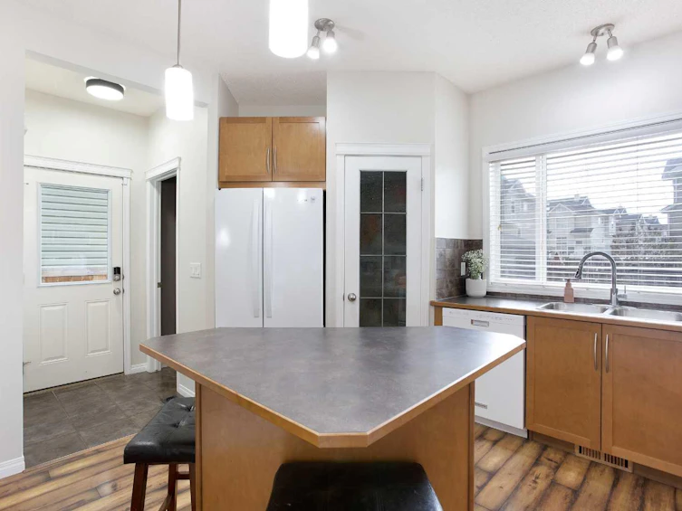 1045 New Brighton Gardens SE, Calgary, AB, T2Z 4X2 - 13