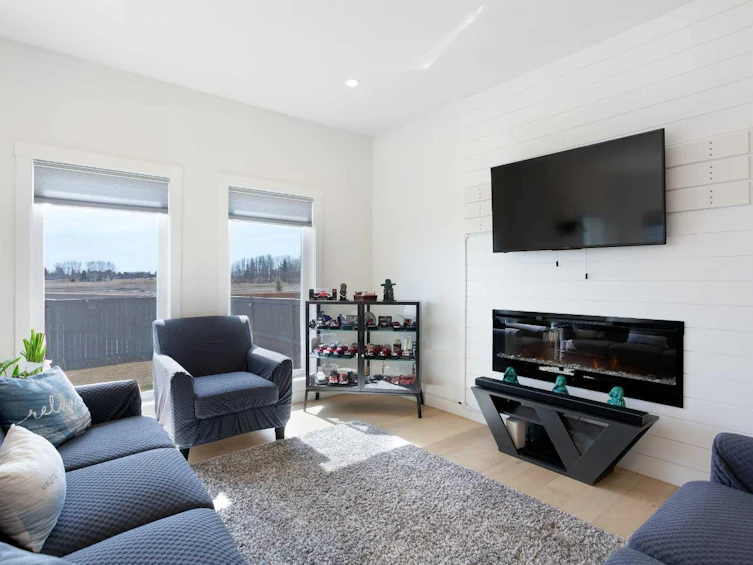 803 Mandalay Boulevard, Carstairs, AB, T0M 0N0 - 8