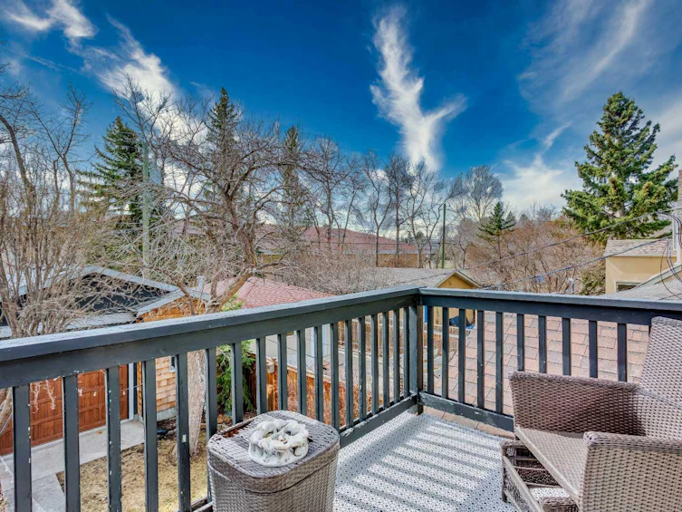 307 12 Avenue NW, Calgary, AB, T2M 0C8 - 21
